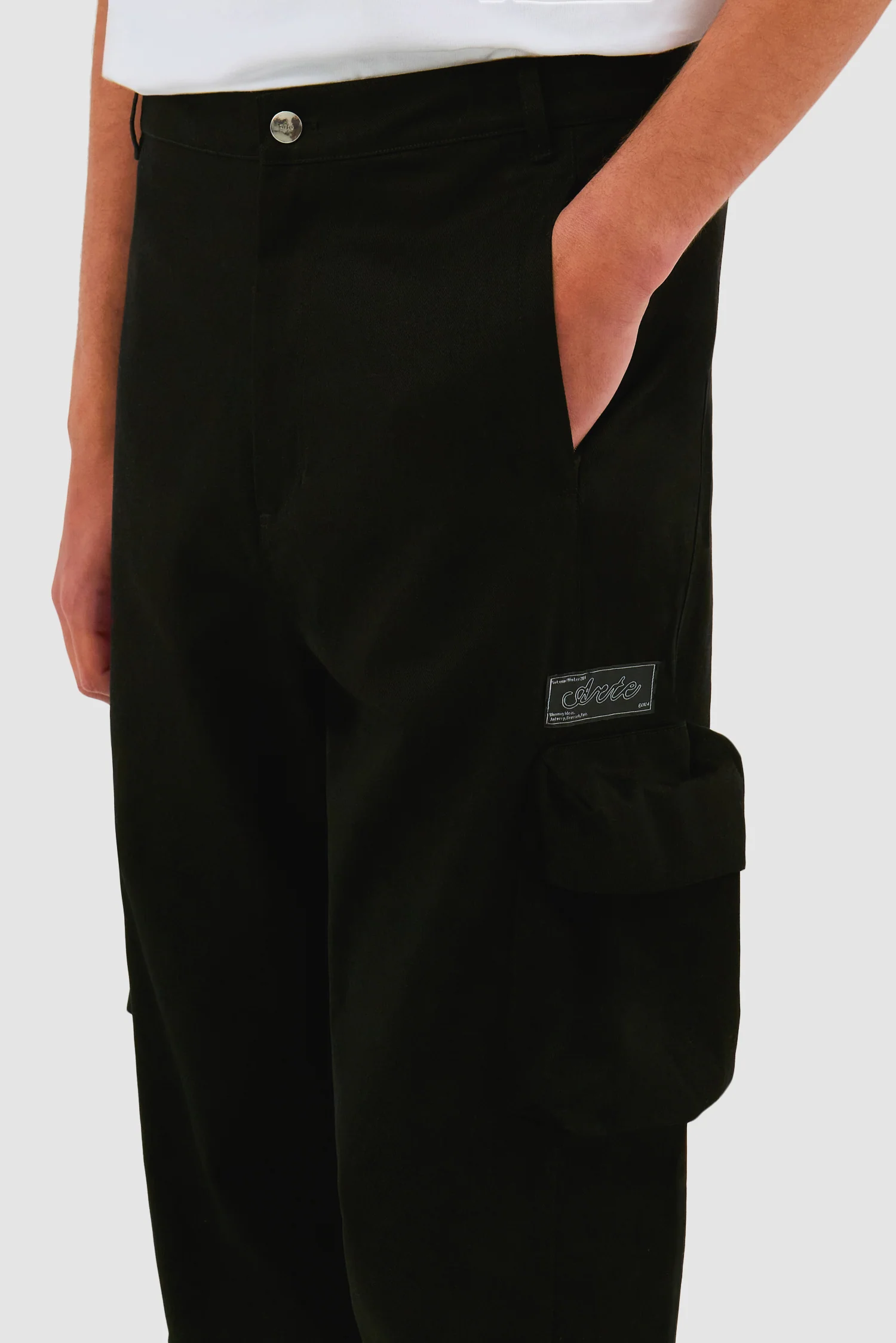 Pantalon en coton à poches 3D - Noir - Image 8