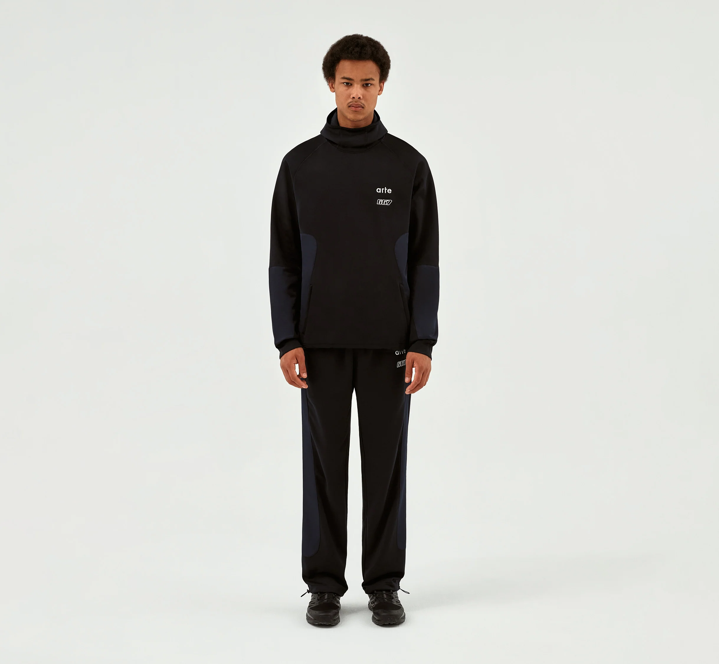 667 Hoodie - Navy - Image 7
