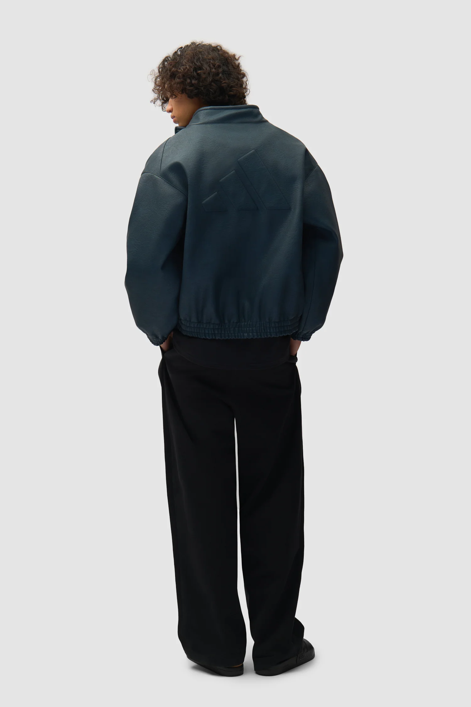 Veste en simili cuir Arte pour adidas - Bleu marine - Image 6