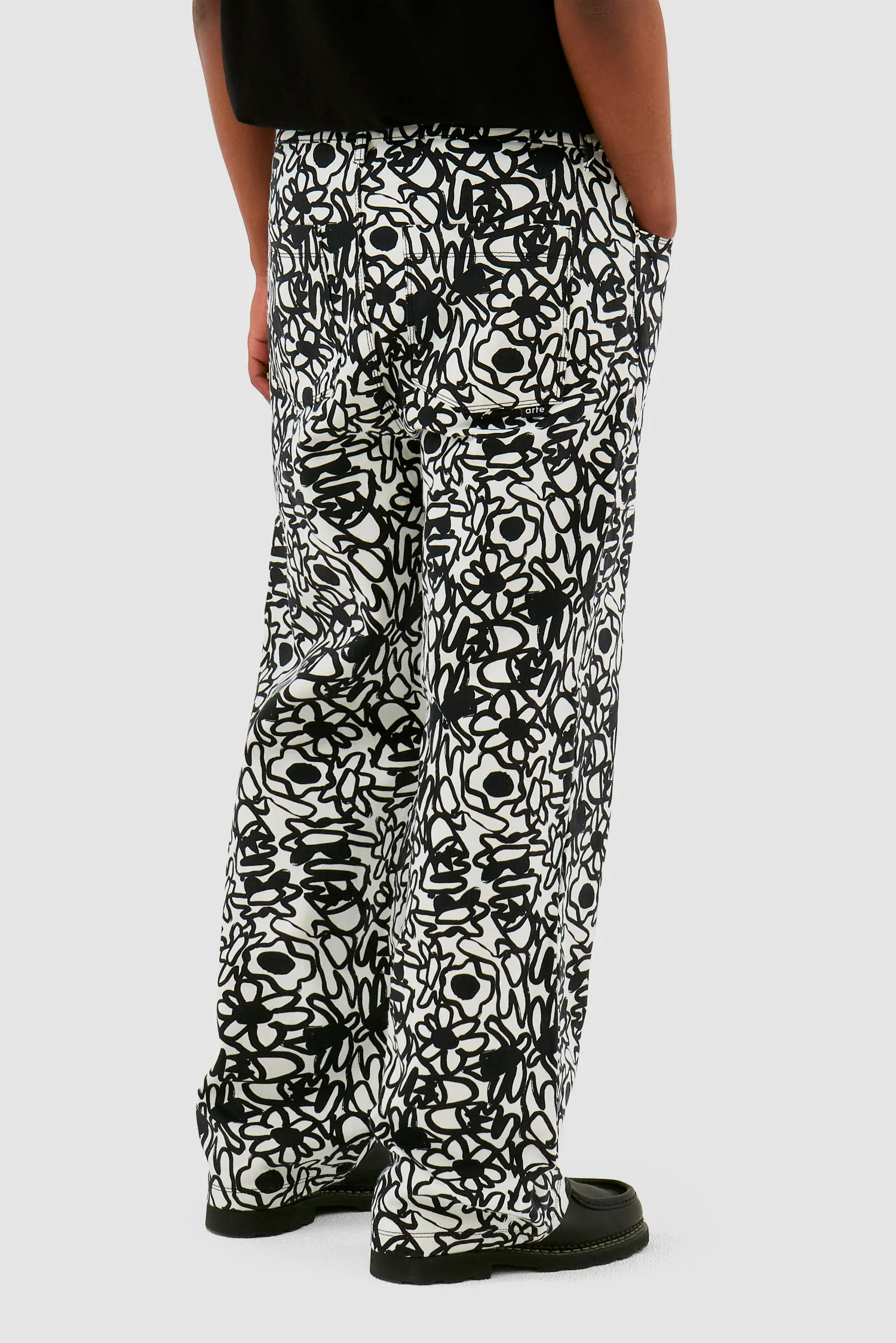 Pantalon Allover Flowers - Noir/Blanc - Image 3