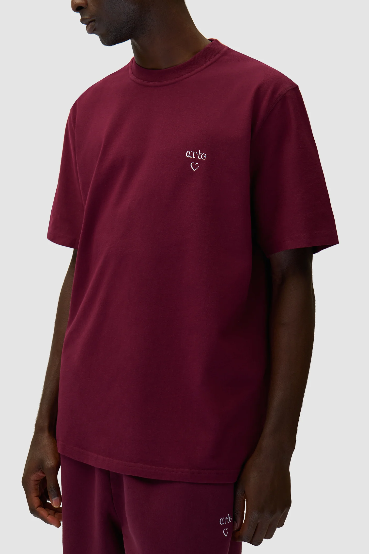 Arte Heart T-shirt - Bordeaux - Image 7