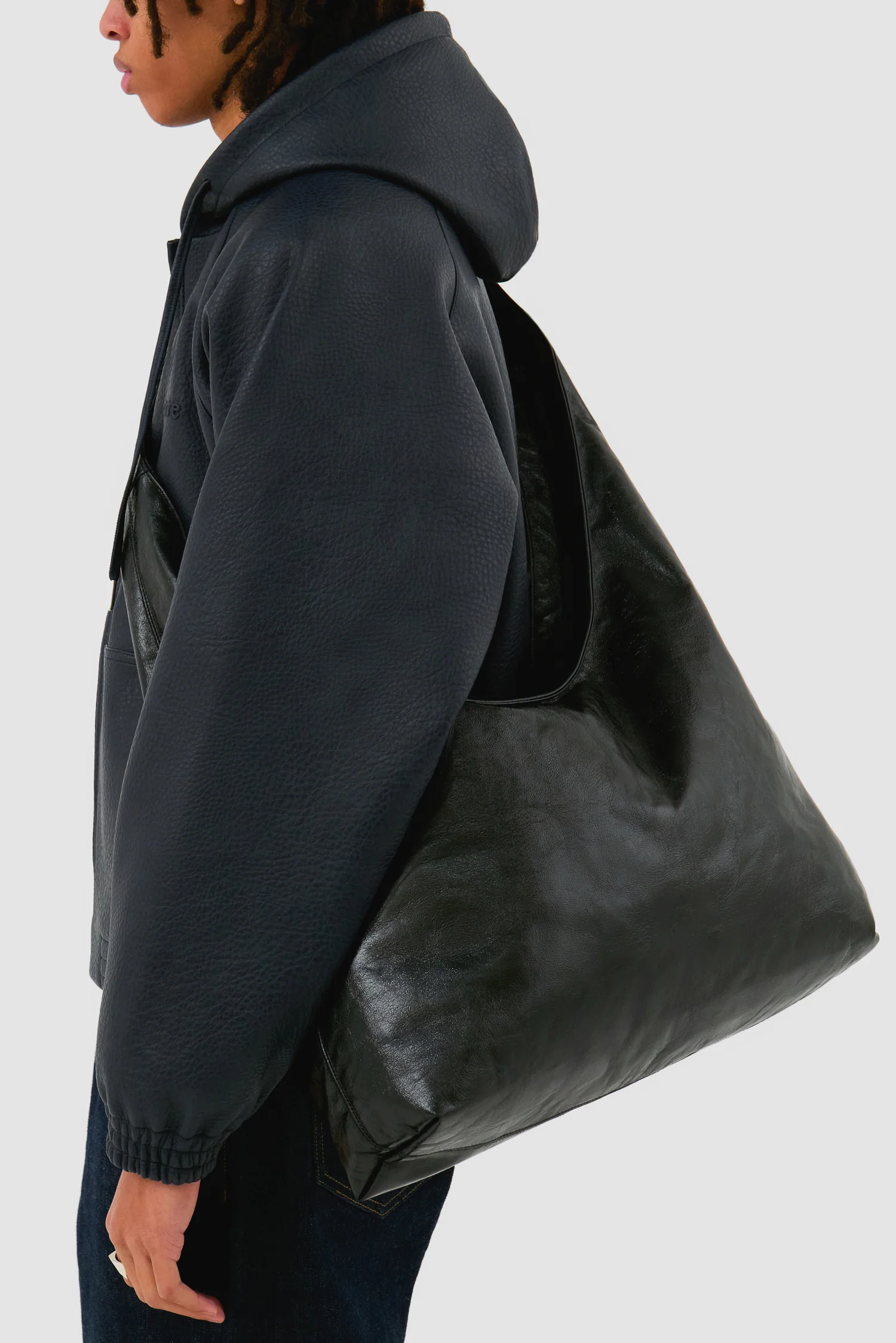 Grand sac brillant - Noir - Image 5