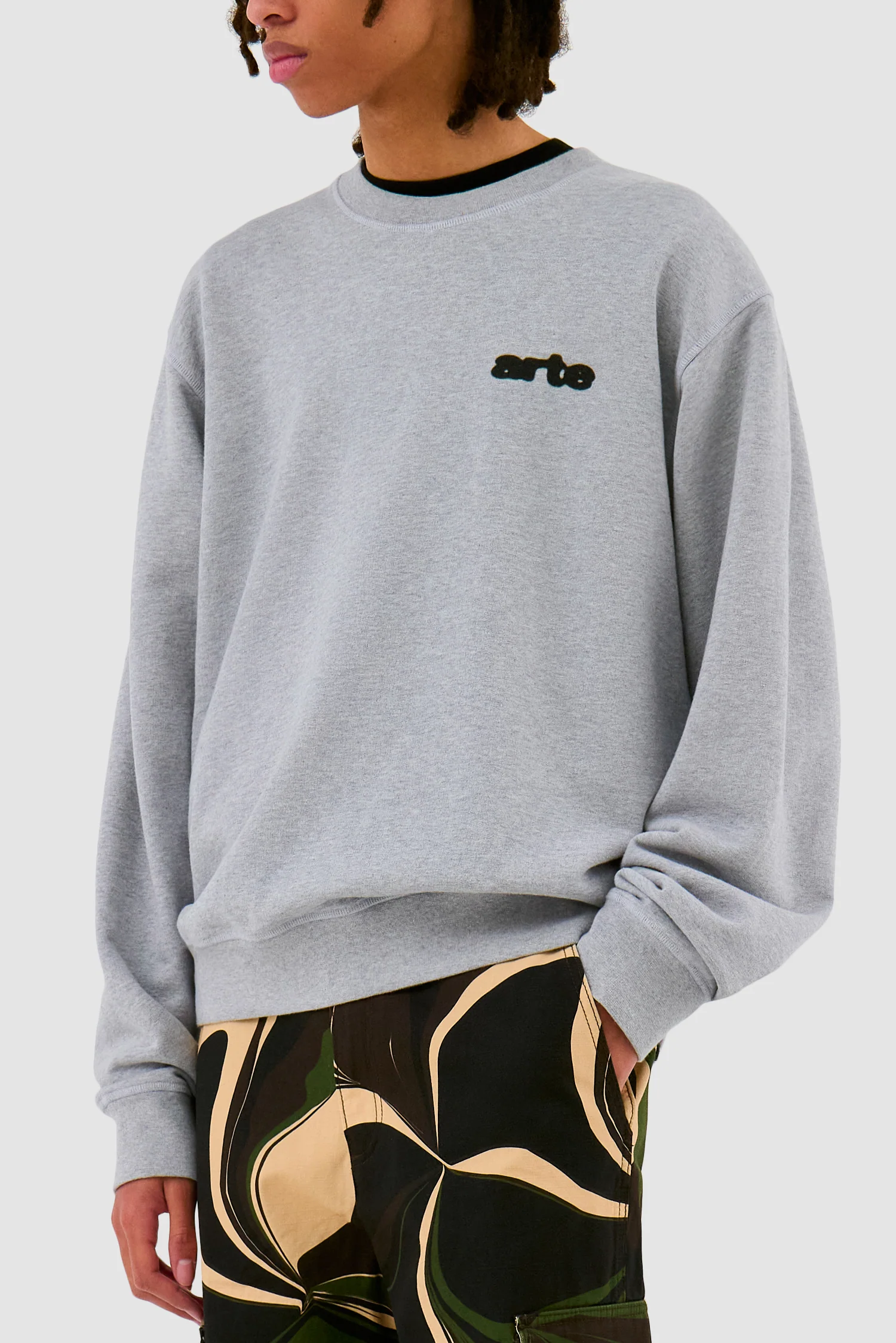 Blur Flower Crewneck - Gris - Image 8