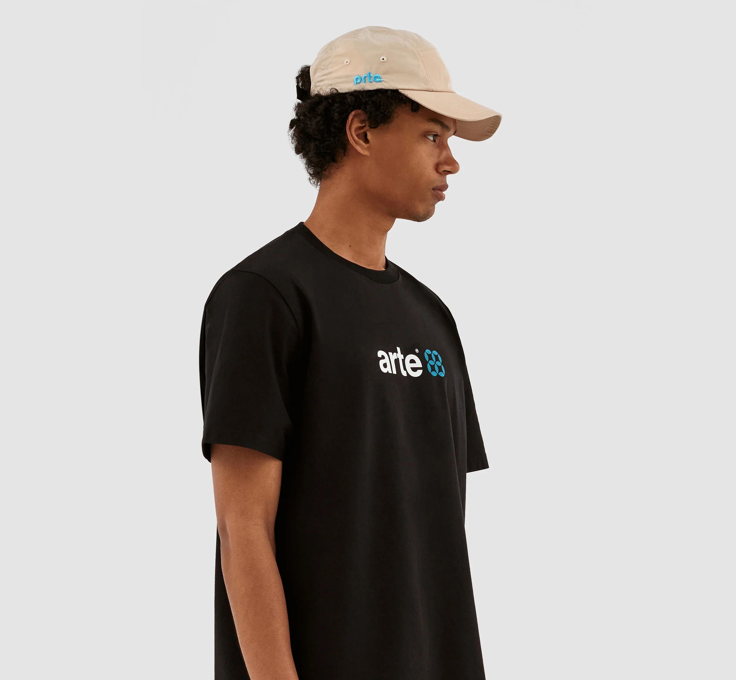 Casquette à logo latéral en forme de canne - Crème - Image 4