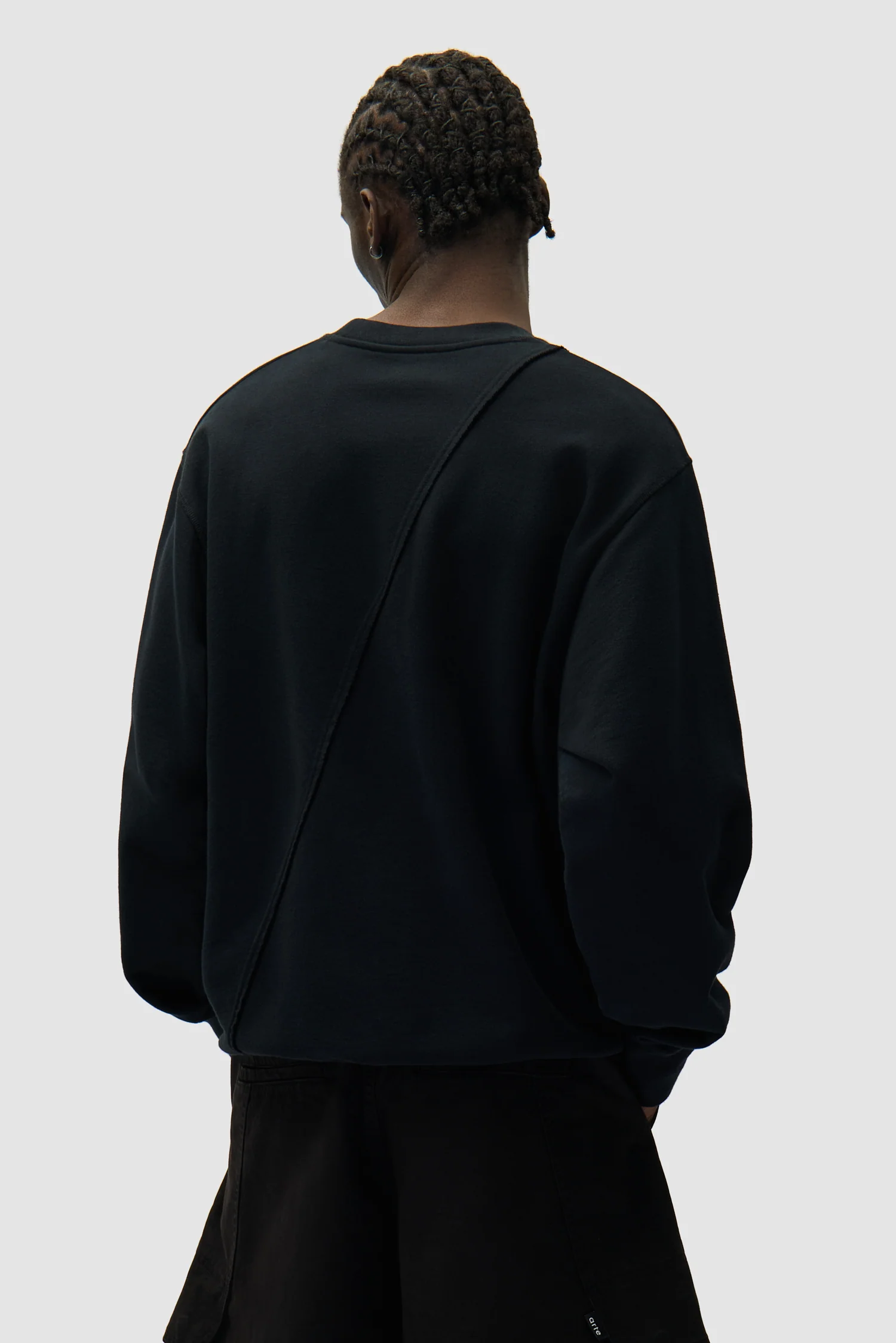 Pull brodé avec logo circulaire - Noir - Image 3