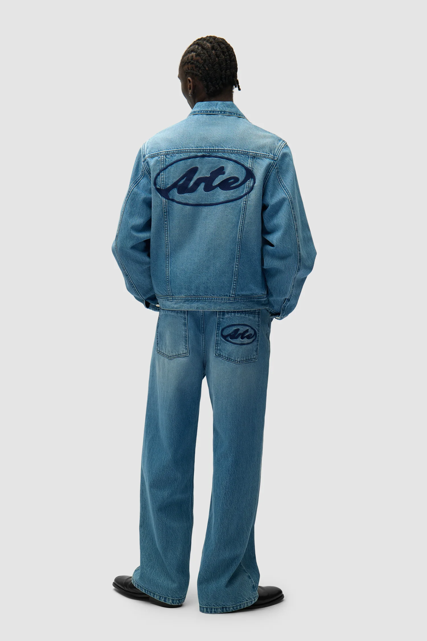 Veste en jean avec logo cercle - Denim Bleach - Image 6