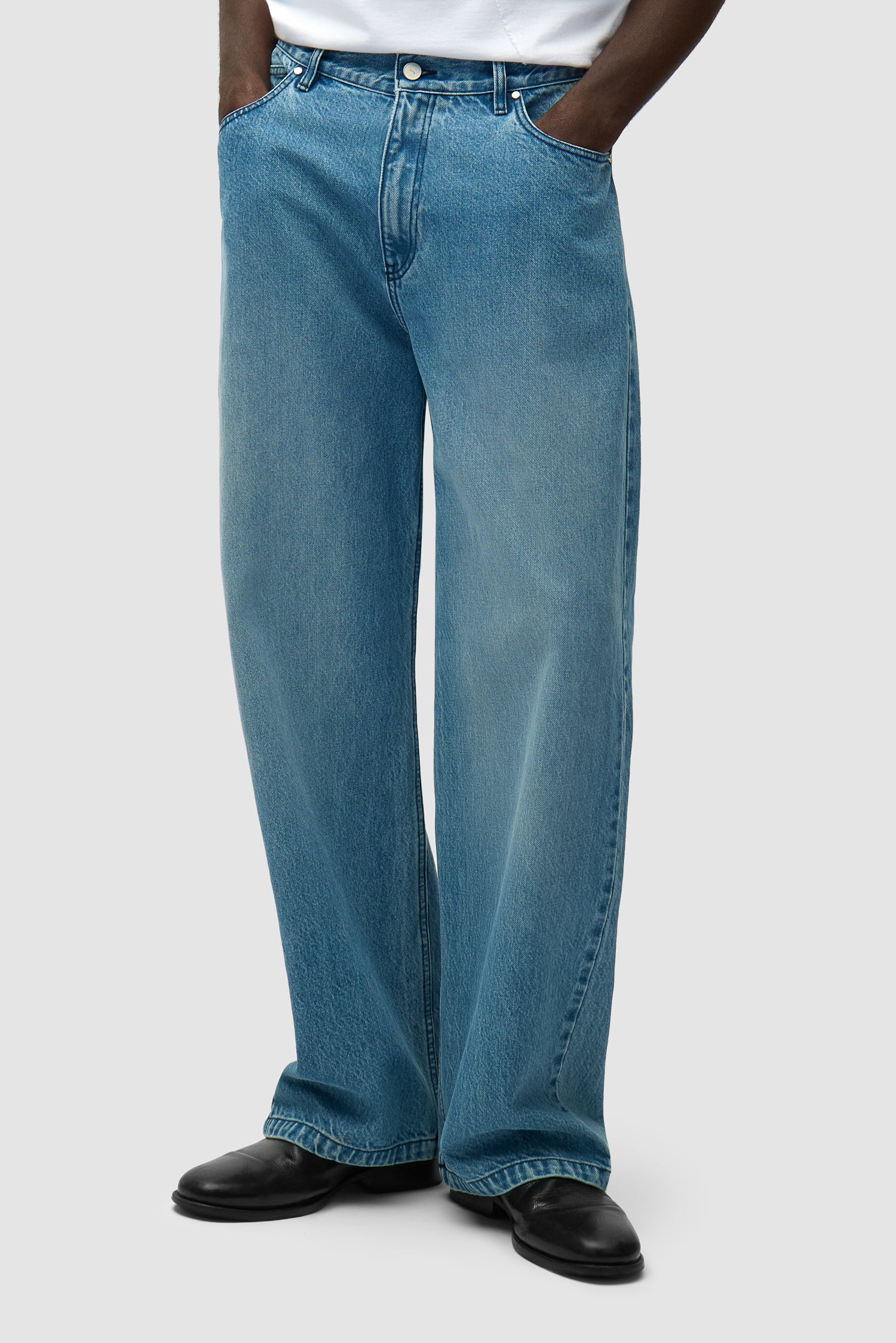 Pantalon à poche avec logo circulaire - Denim Bleach - Image 3
