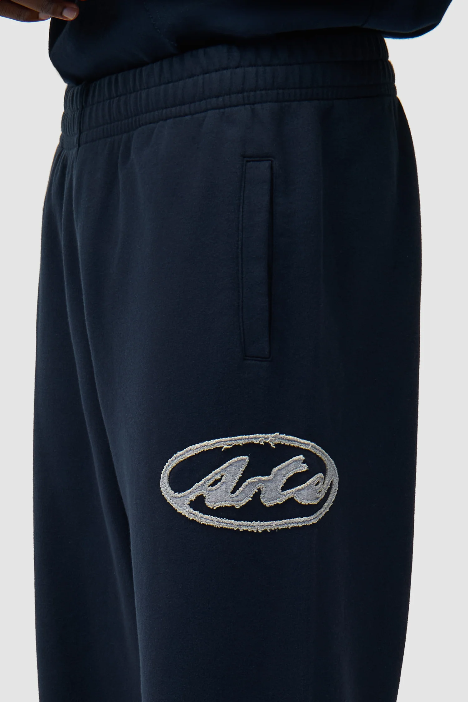 Pantalon de survêtement avec logo Circle Patch - Bleu marine - Image 8
