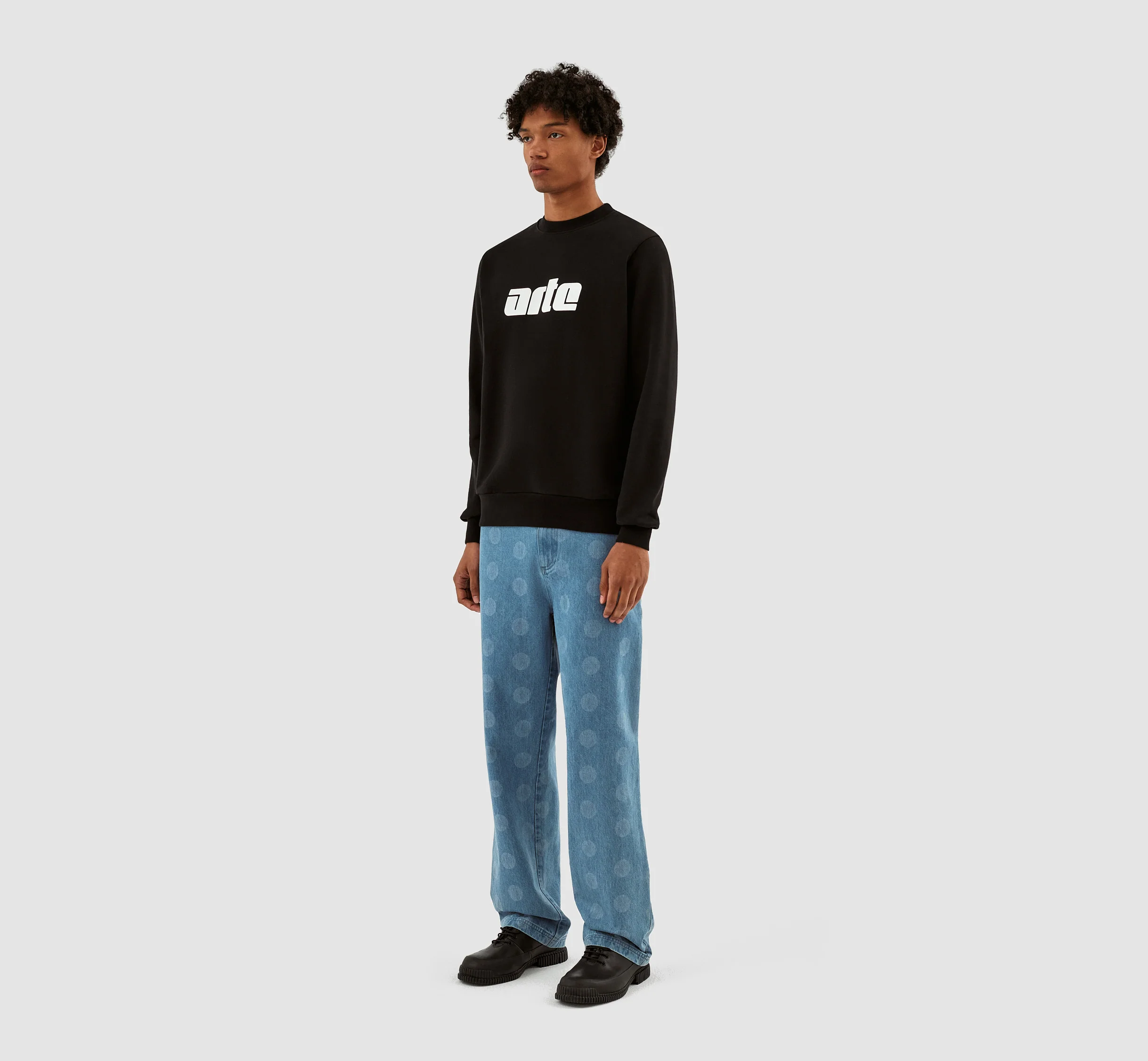 Conrad Logo Crewneck - Noir - Image 6