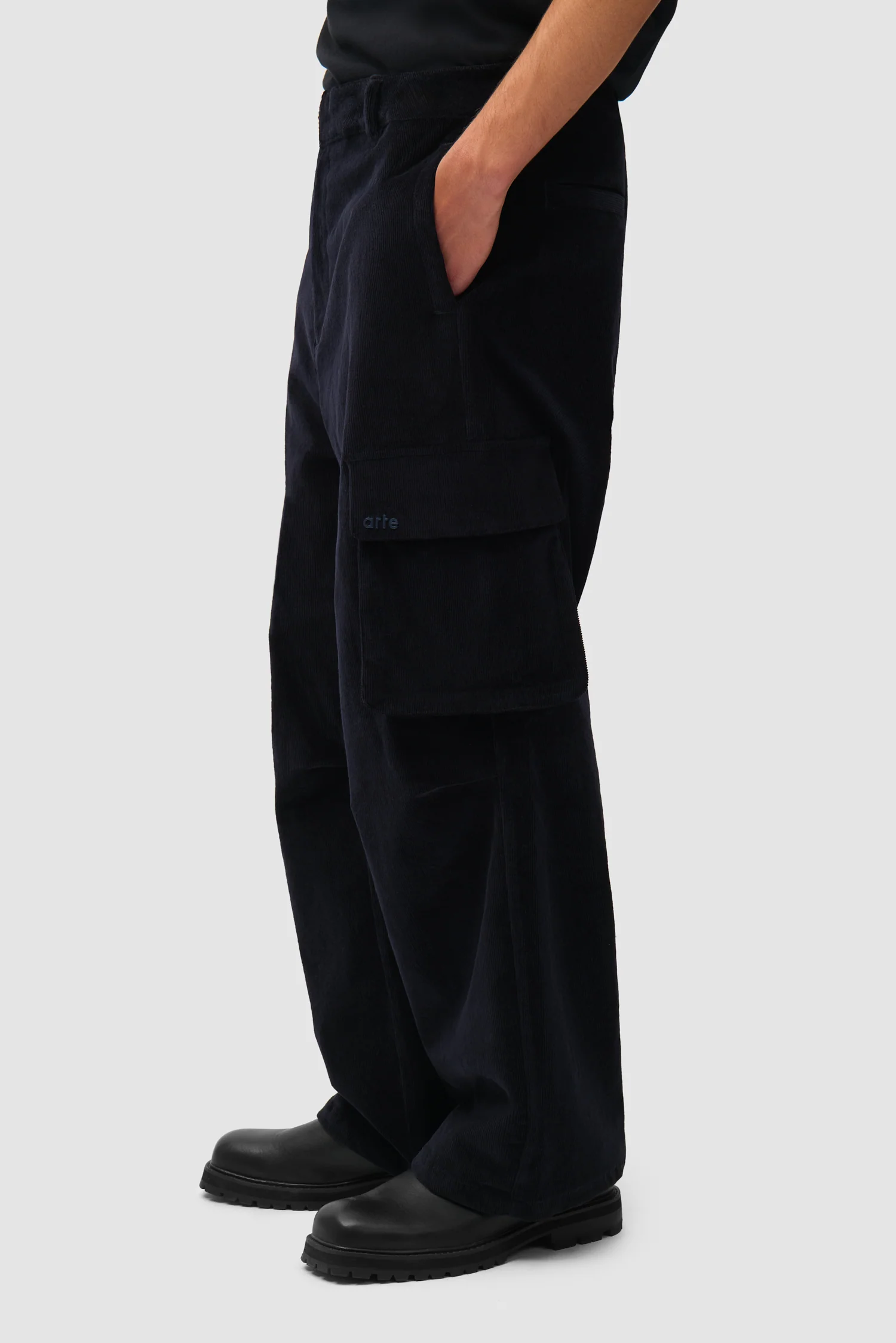 Pantalon cargo en velours côtelé - Marine - Image 3