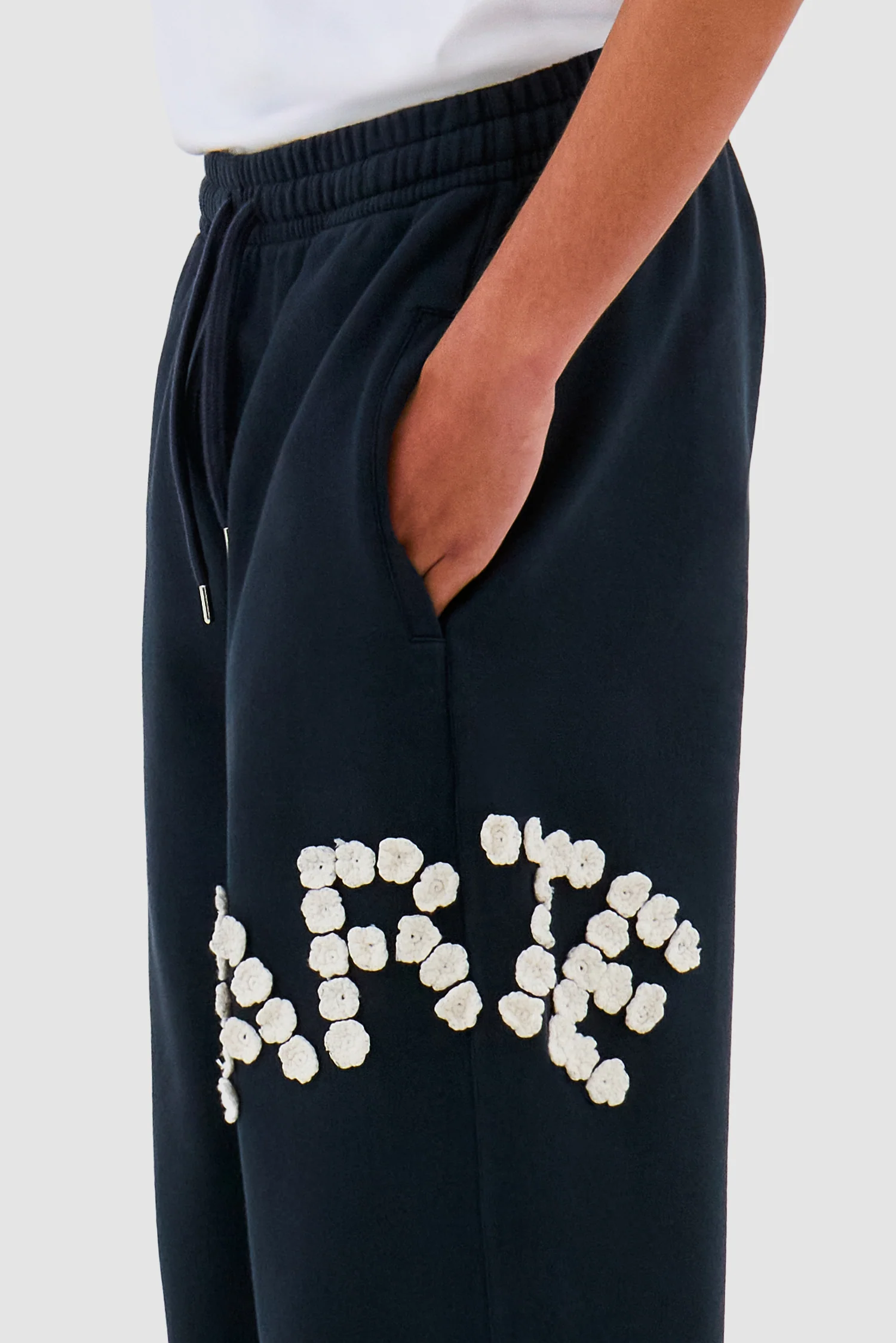 Pantalon Crochet Flowers - Navy - Image 8