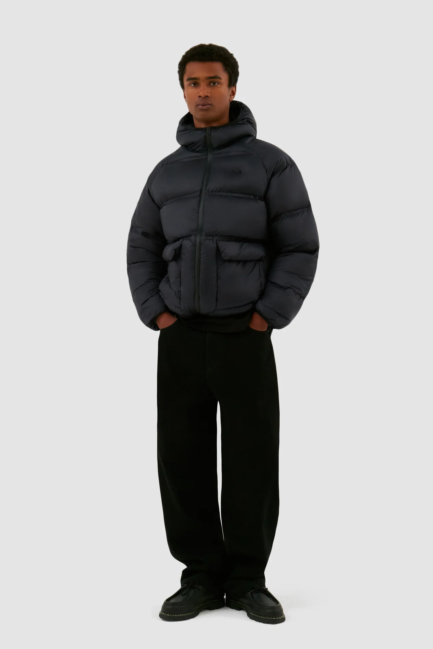 Veste bouffante courte - Noir - Image 4