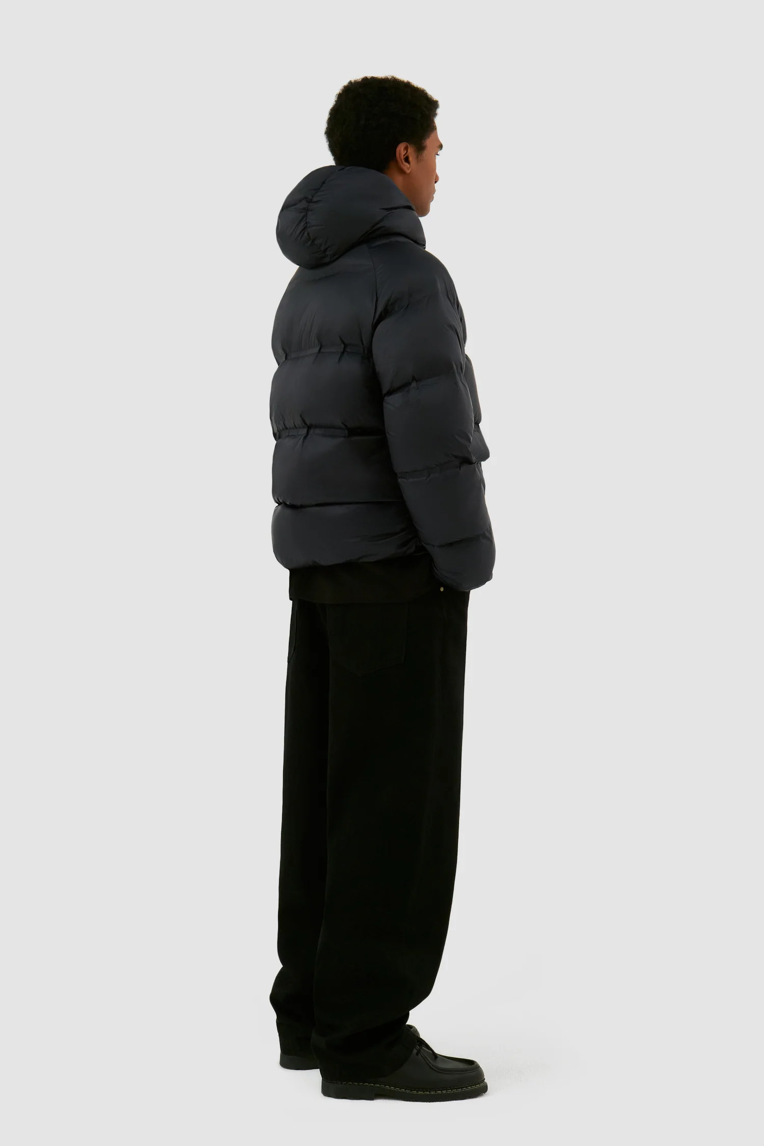 Veste bouffante courte - Noir - Image 6