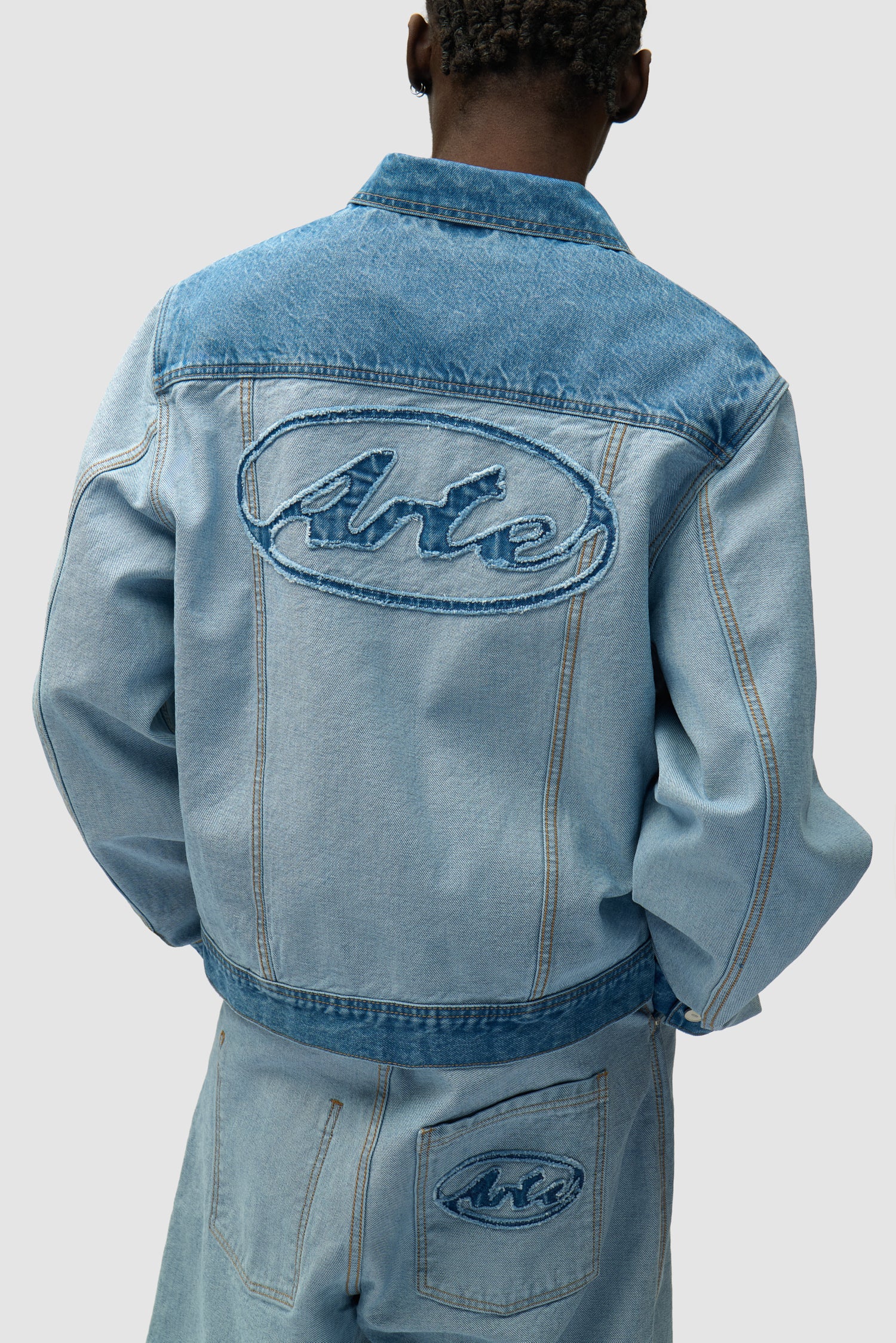 Veste en denim Inside/Out - Denim Bleach - Image 8