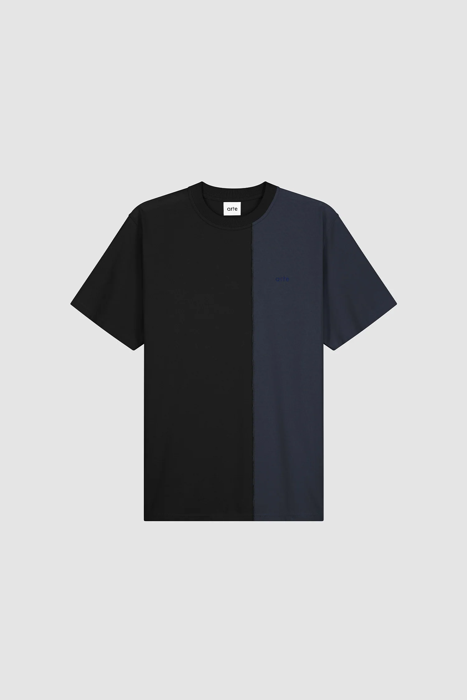 T-shirt bicolore - Bleu marine/Noir - Image 9