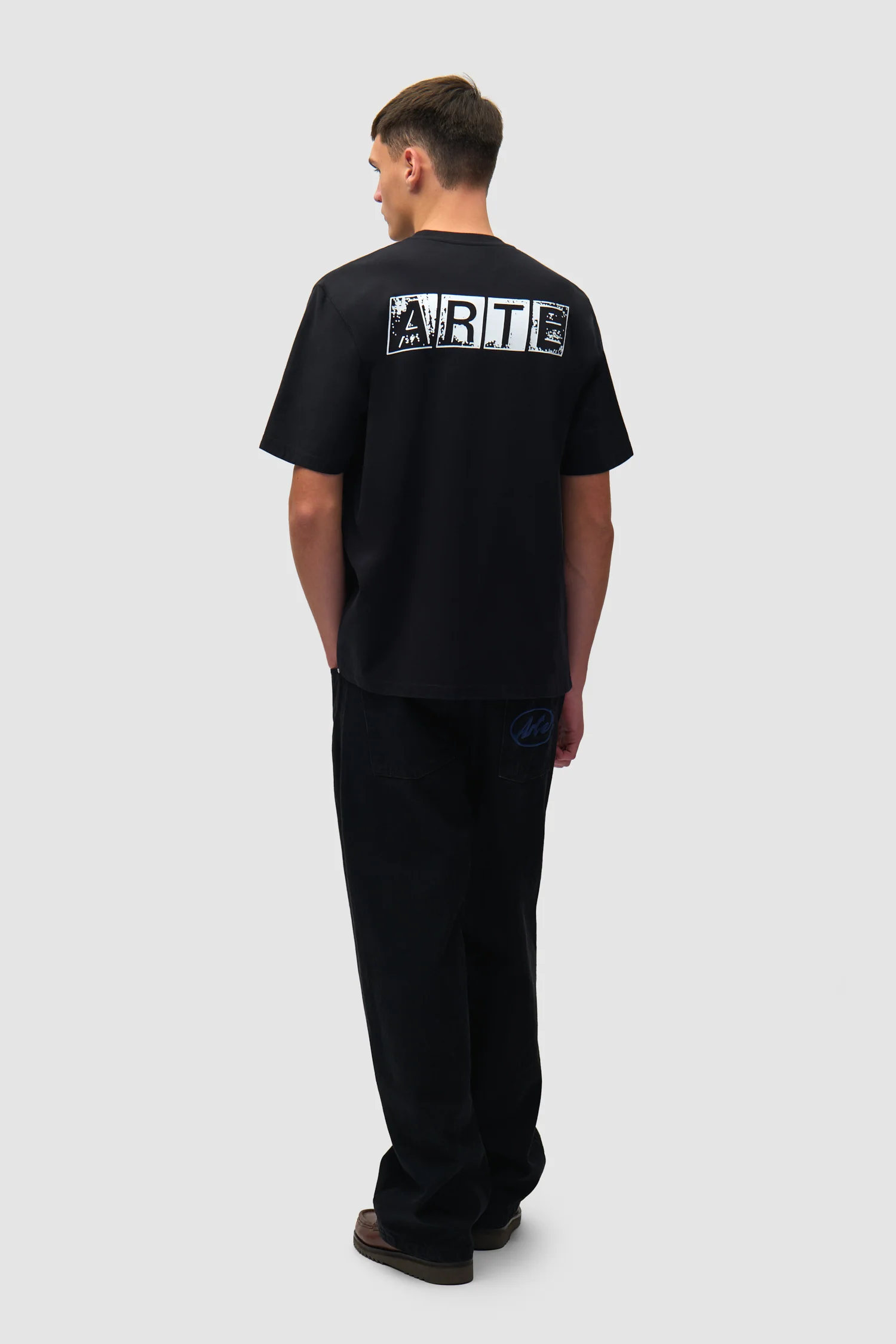 T-shirt imprimé délavé au dos - Noir - Image 4