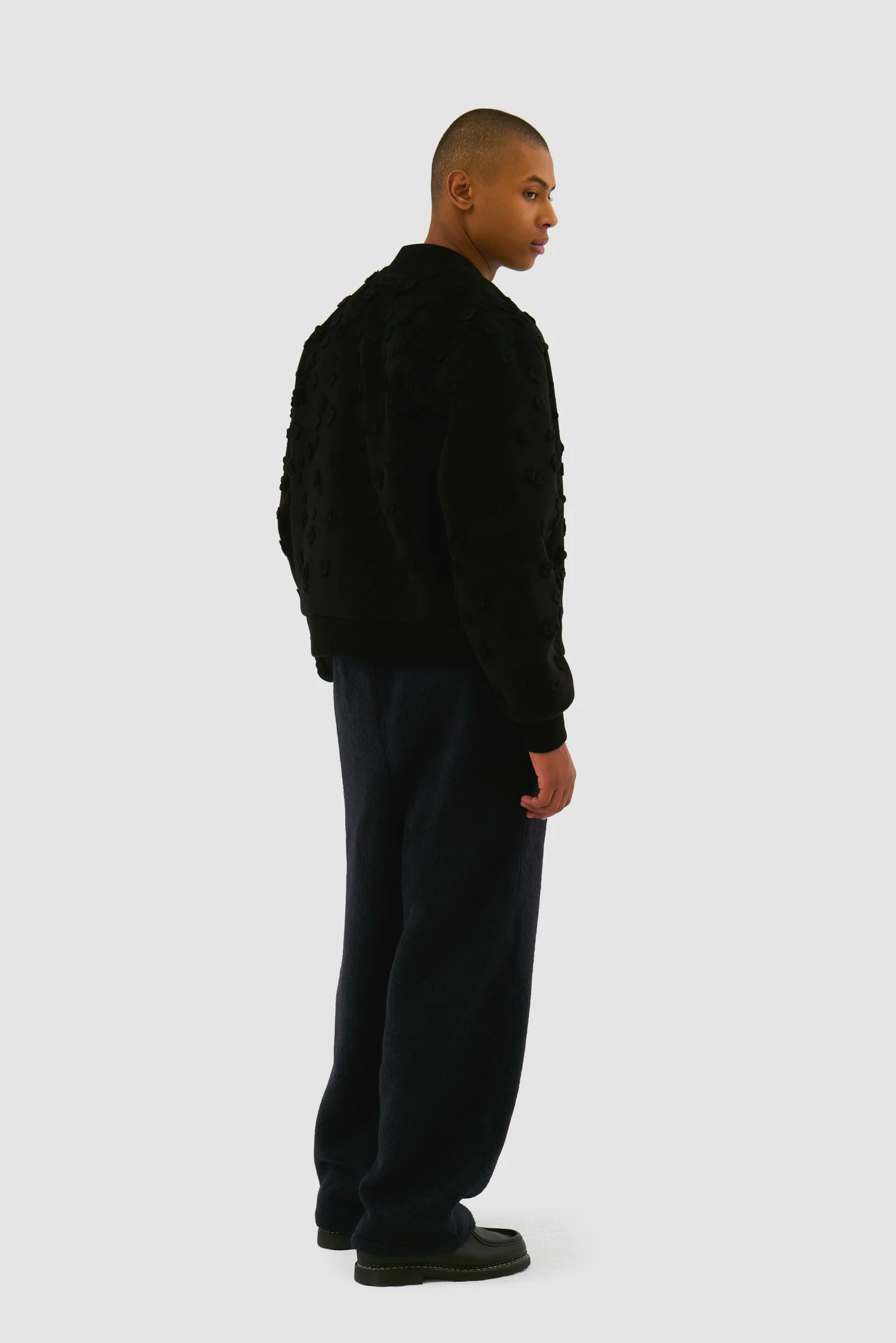 Blouson bombardier à fleurs - Noir - Image 6