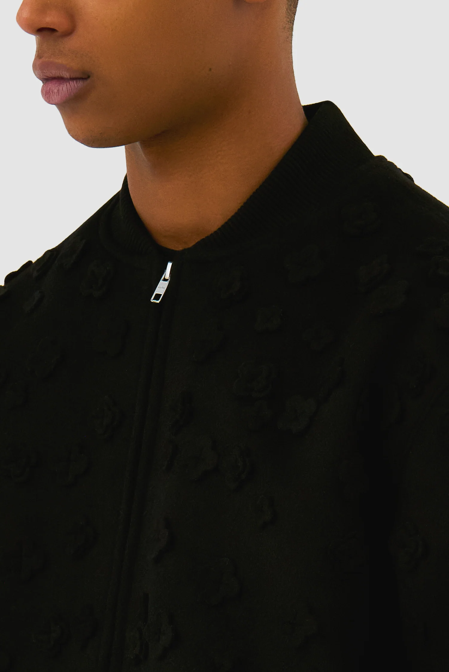 Blouson bombardier à fleurs - Noir - Image 8