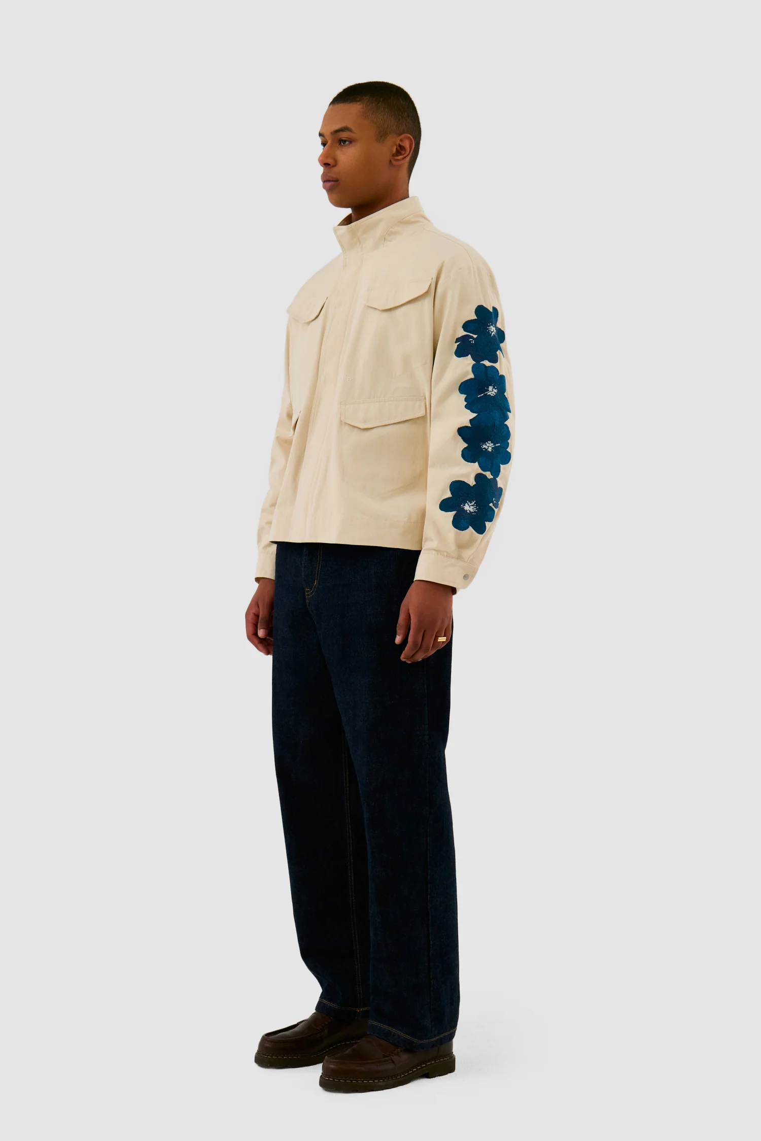 Veste brodée de fleurs - Crème - Image 6