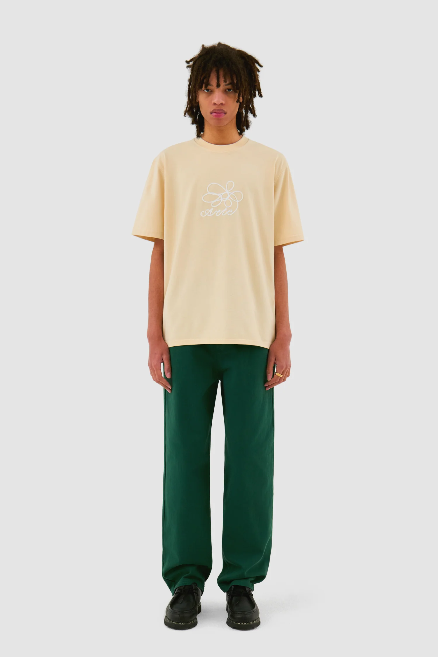 T-shirt brodé de fleurs - Crème - Image 4