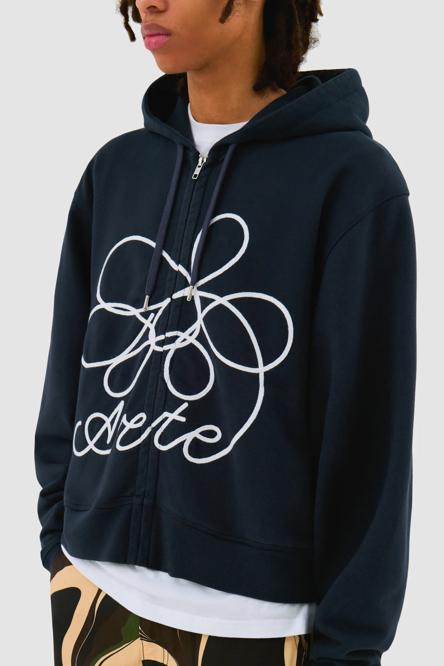 Sweat à capuche zippé avec logo fleuri - Marine - Image 7