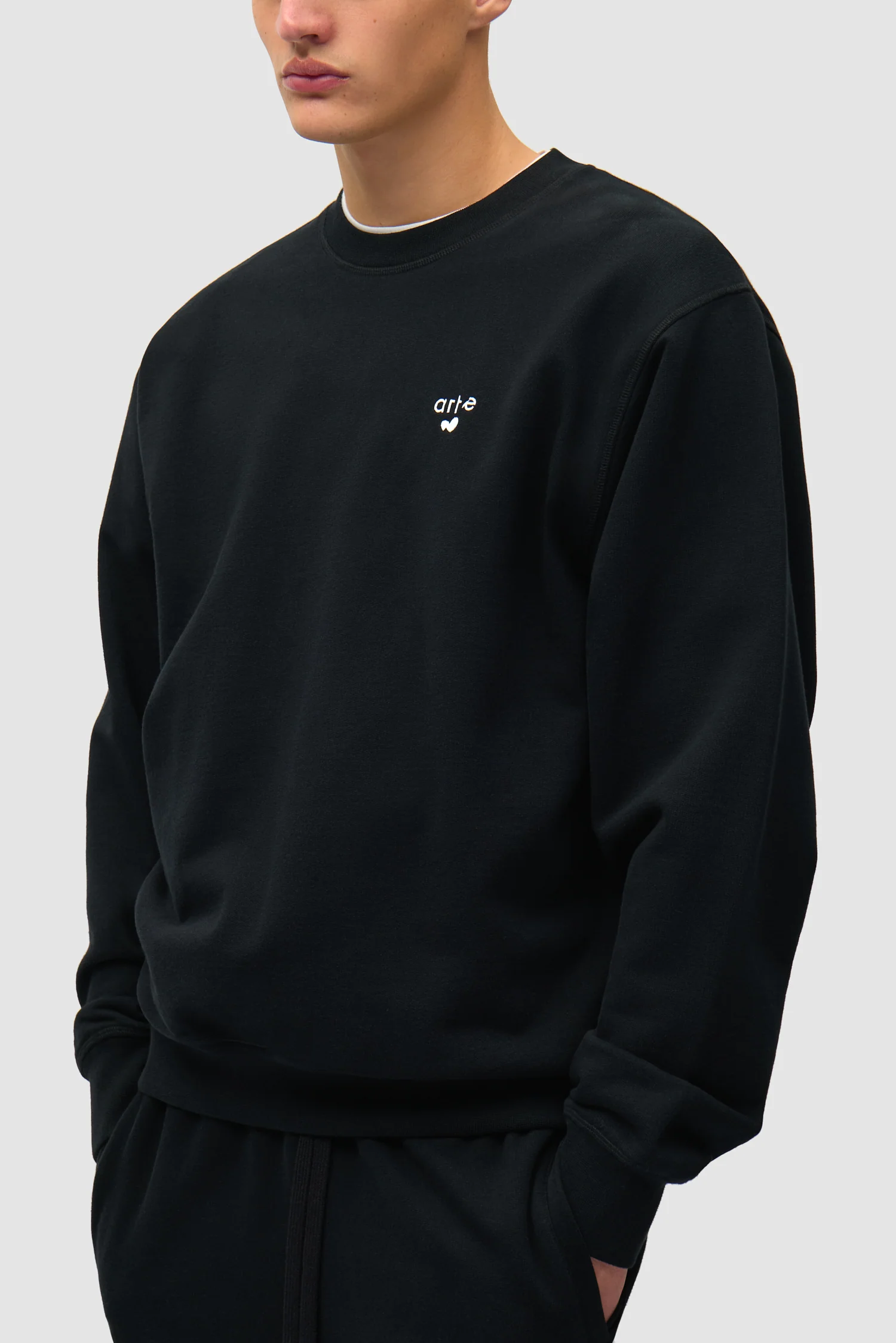 T-shirt à col rond avec logo cœur - Noir - Image 7