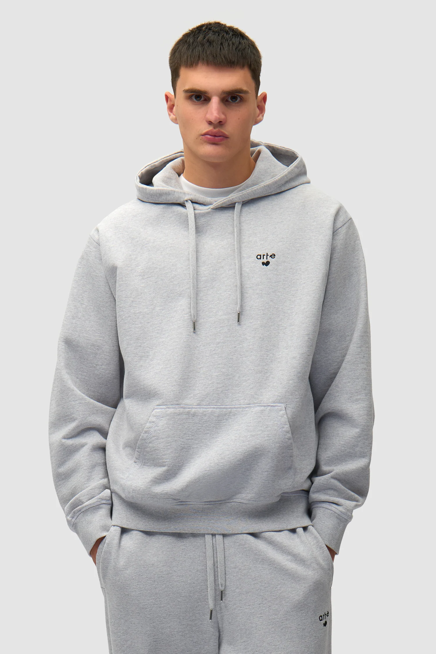 Sweat à capuche avec logo cœur - Gris - Image 2