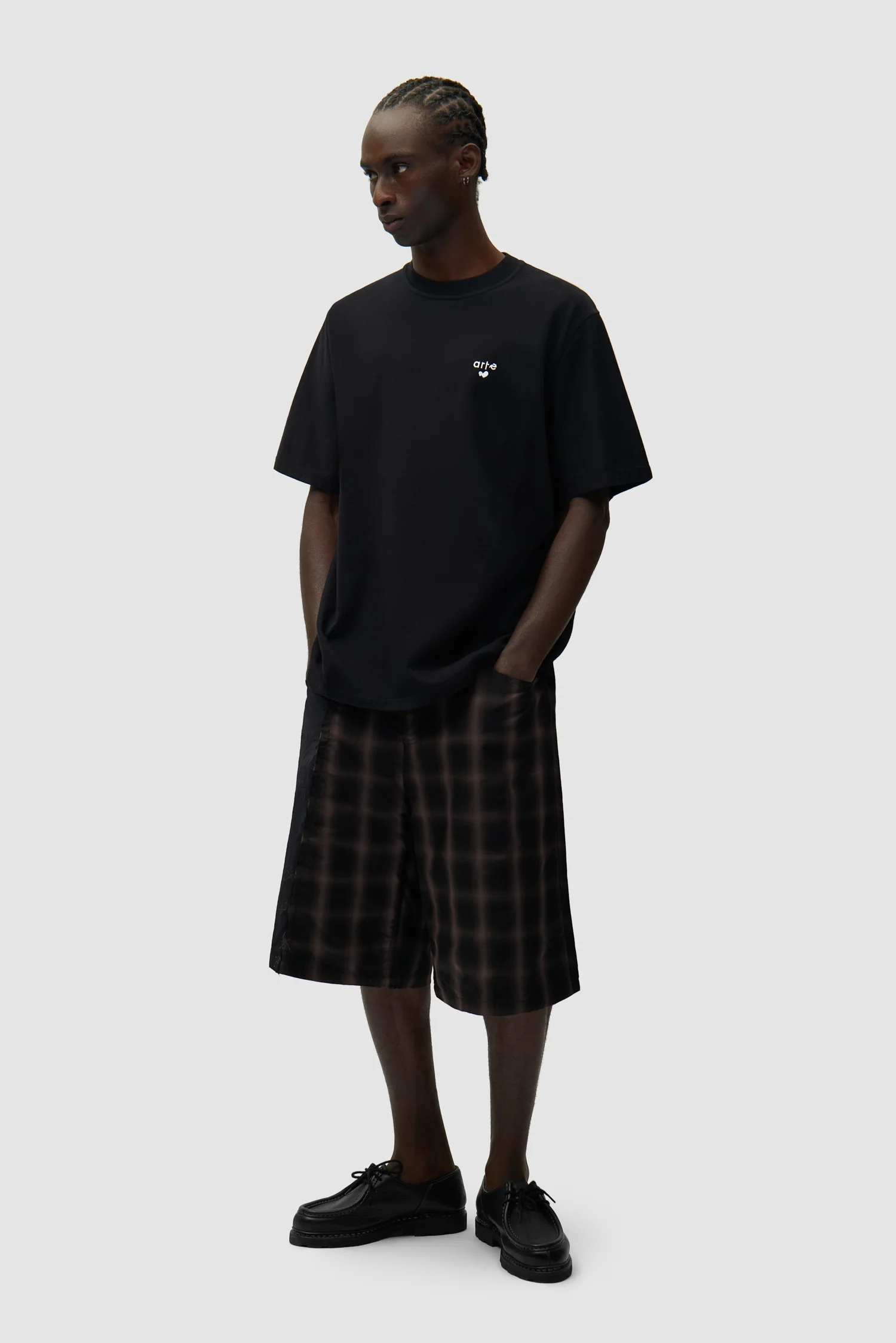 T-shirt avec logo en forme de cœur - Noir - Image 4