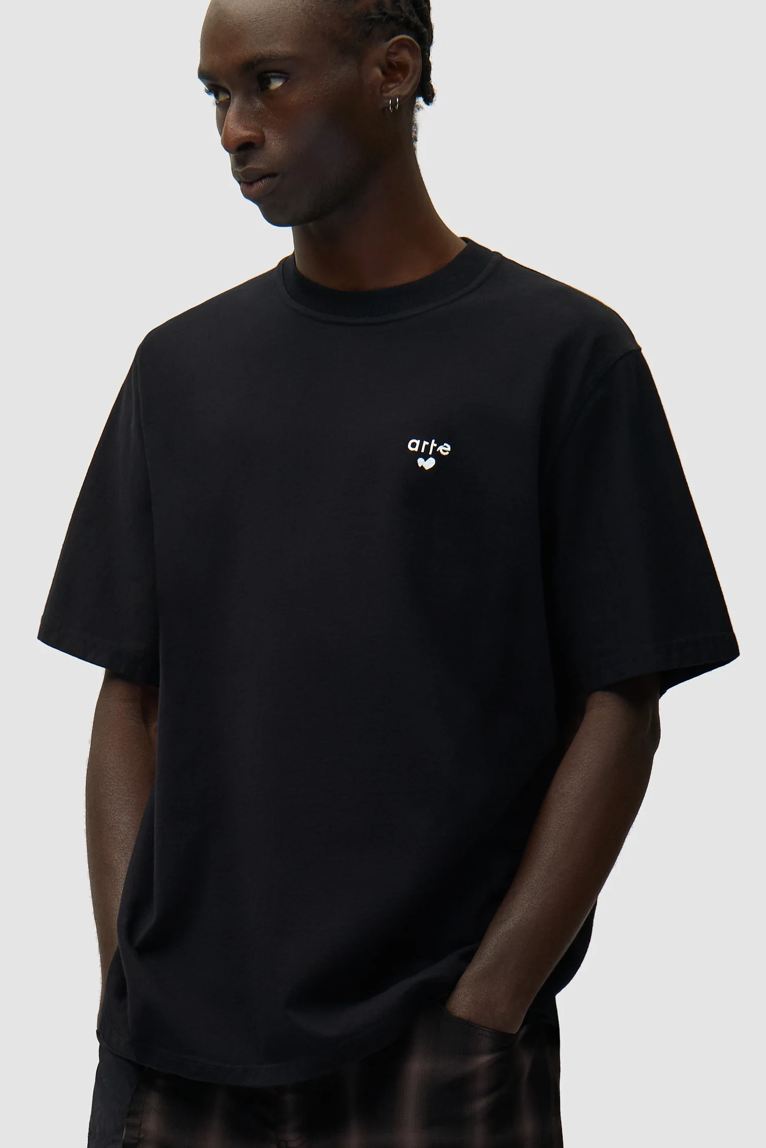 T-shirt avec logo en forme de cœur - Noir - Image 7