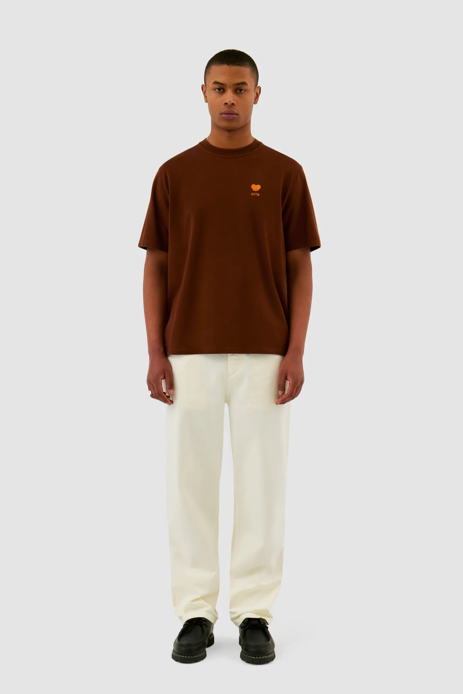 T-shirt avec logo en forme de cœur - Marron - Image 4