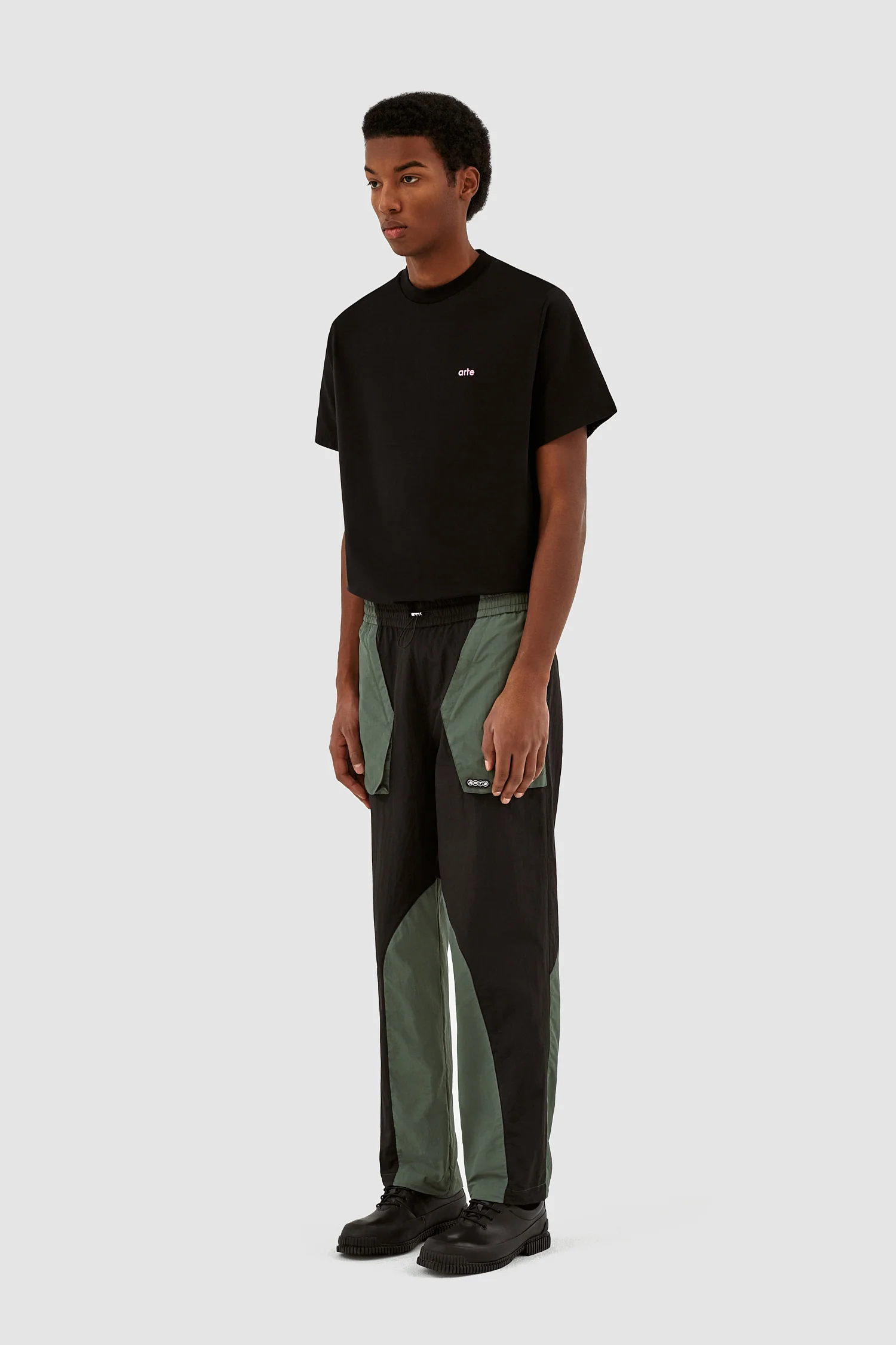 Pantalon contrasté Jake - noir/vert - Image 6