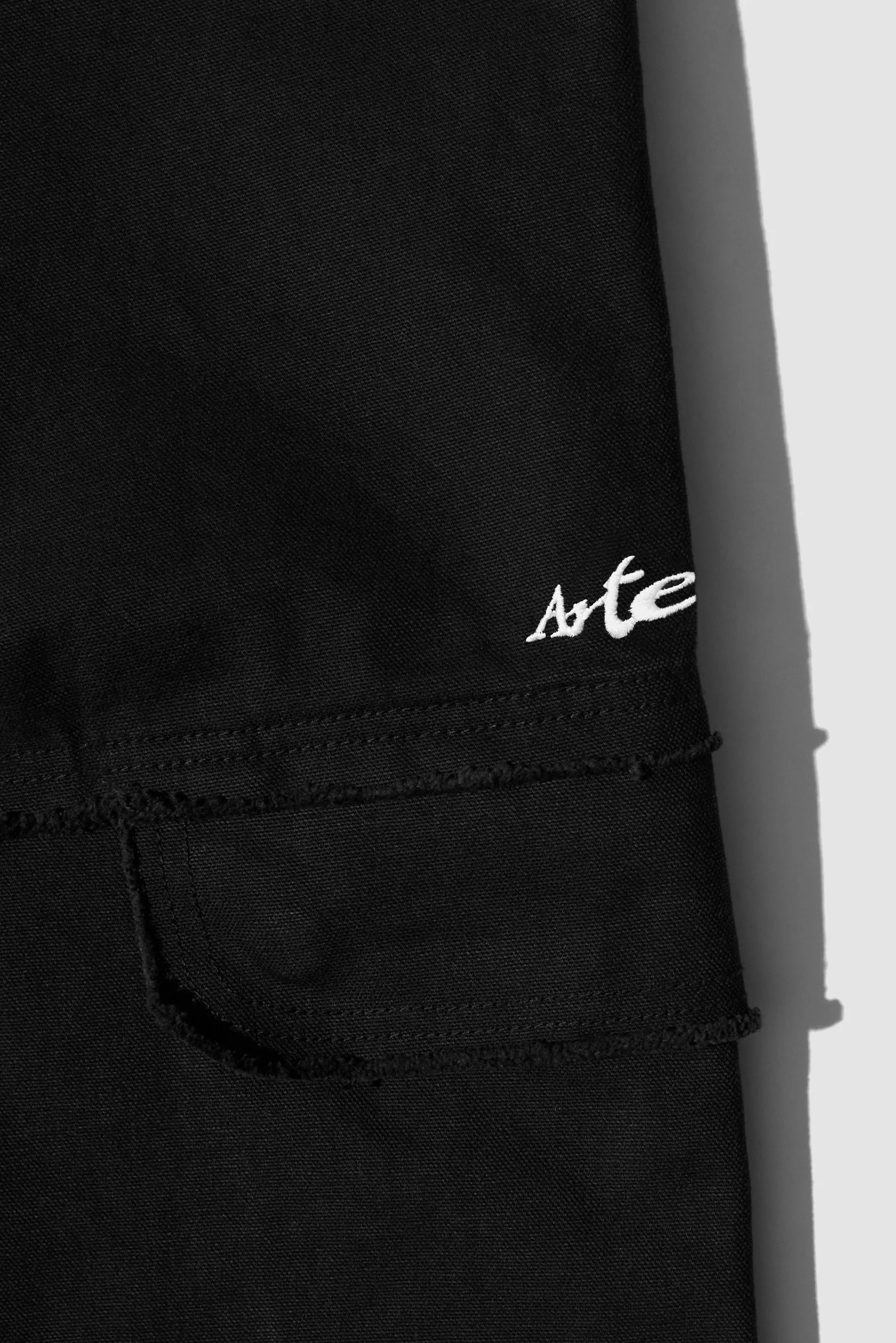 Pantalon cargo déstructuré - Noir - Image 10
