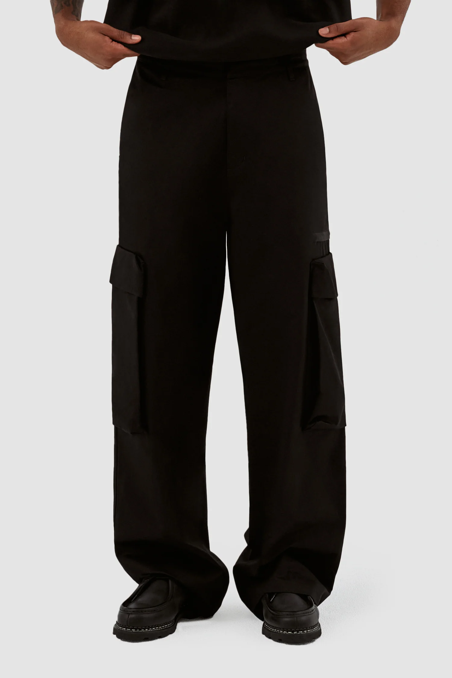 Pantalon à poches Park - Noir - Image 2