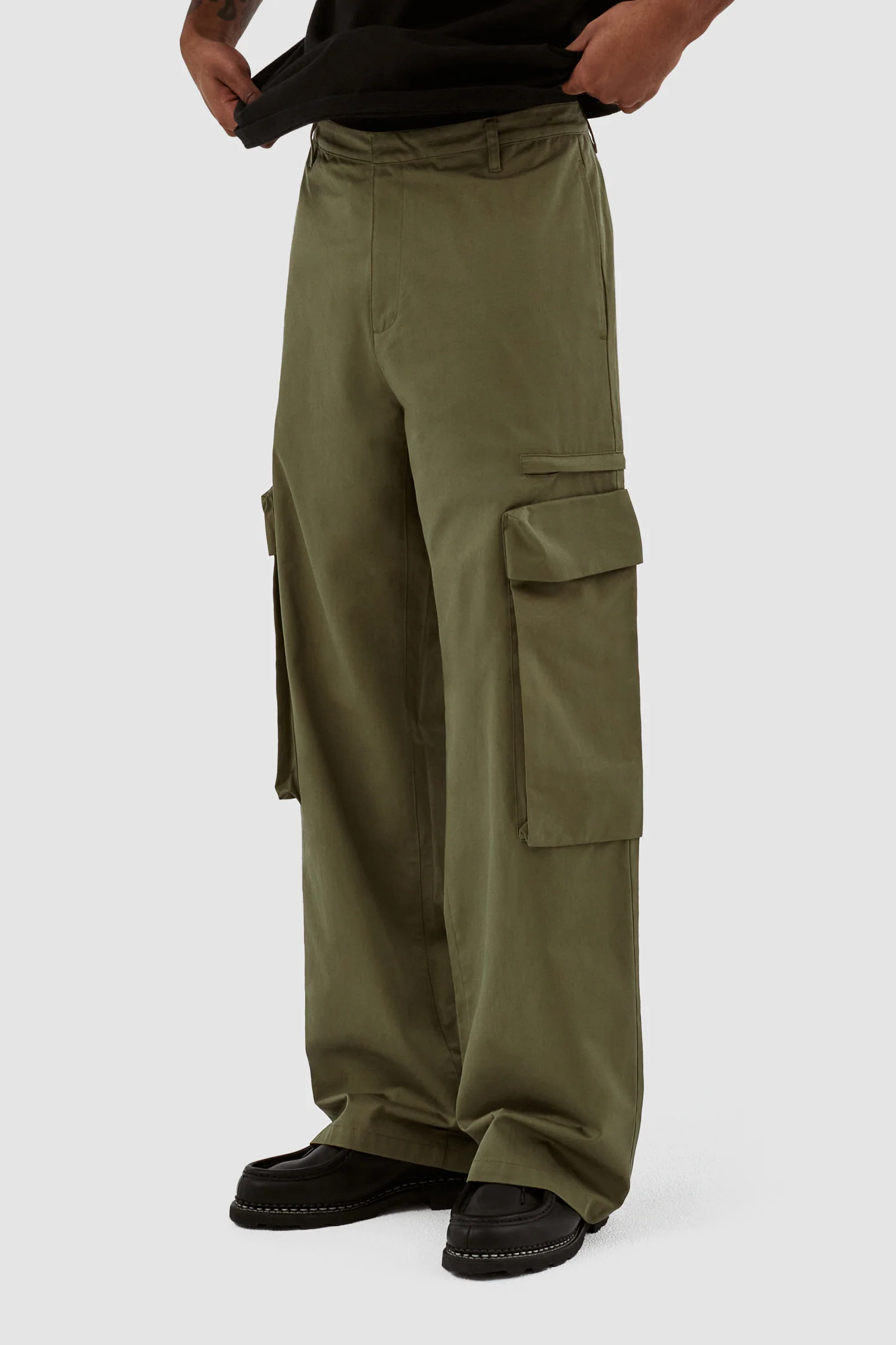 Pantalon à poches Park - Vert foncé - Image 8