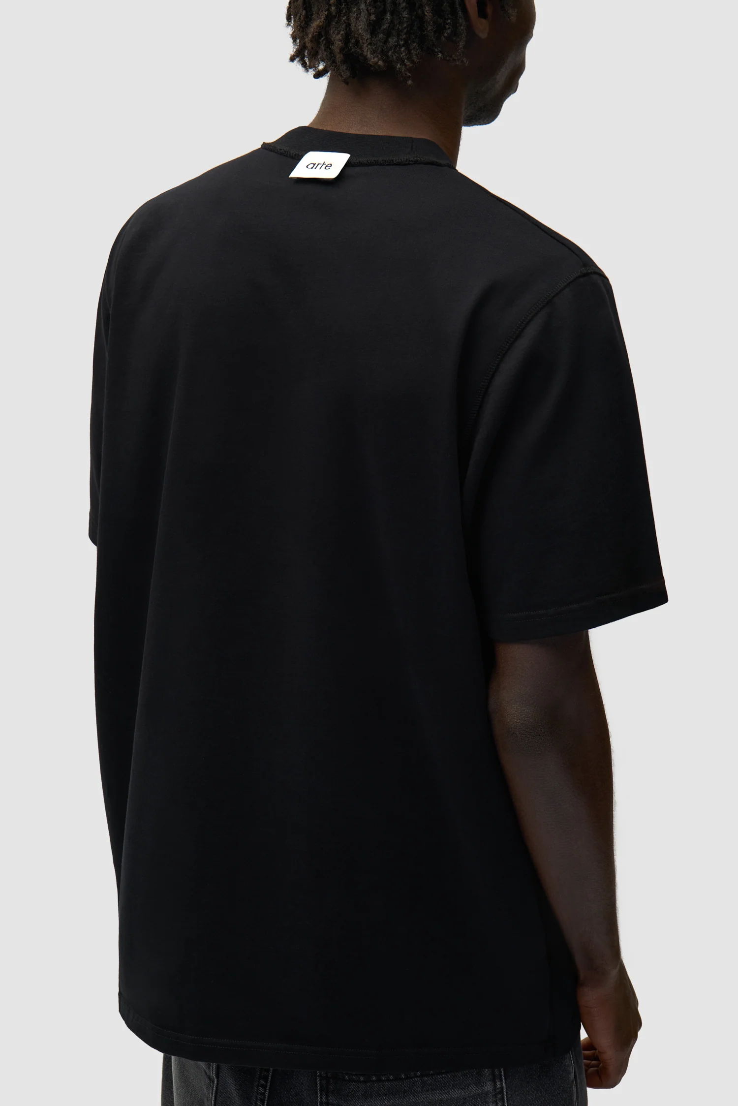 T-shirt à étiquette réversible - Noir - Image 8