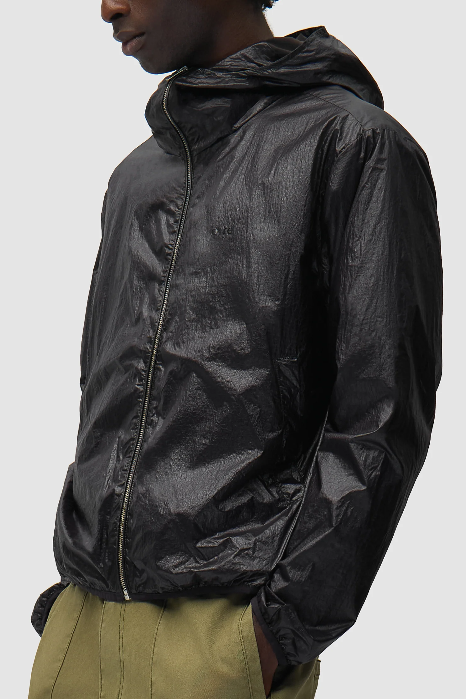 Veste en nylon brillant - Noir - Image 7