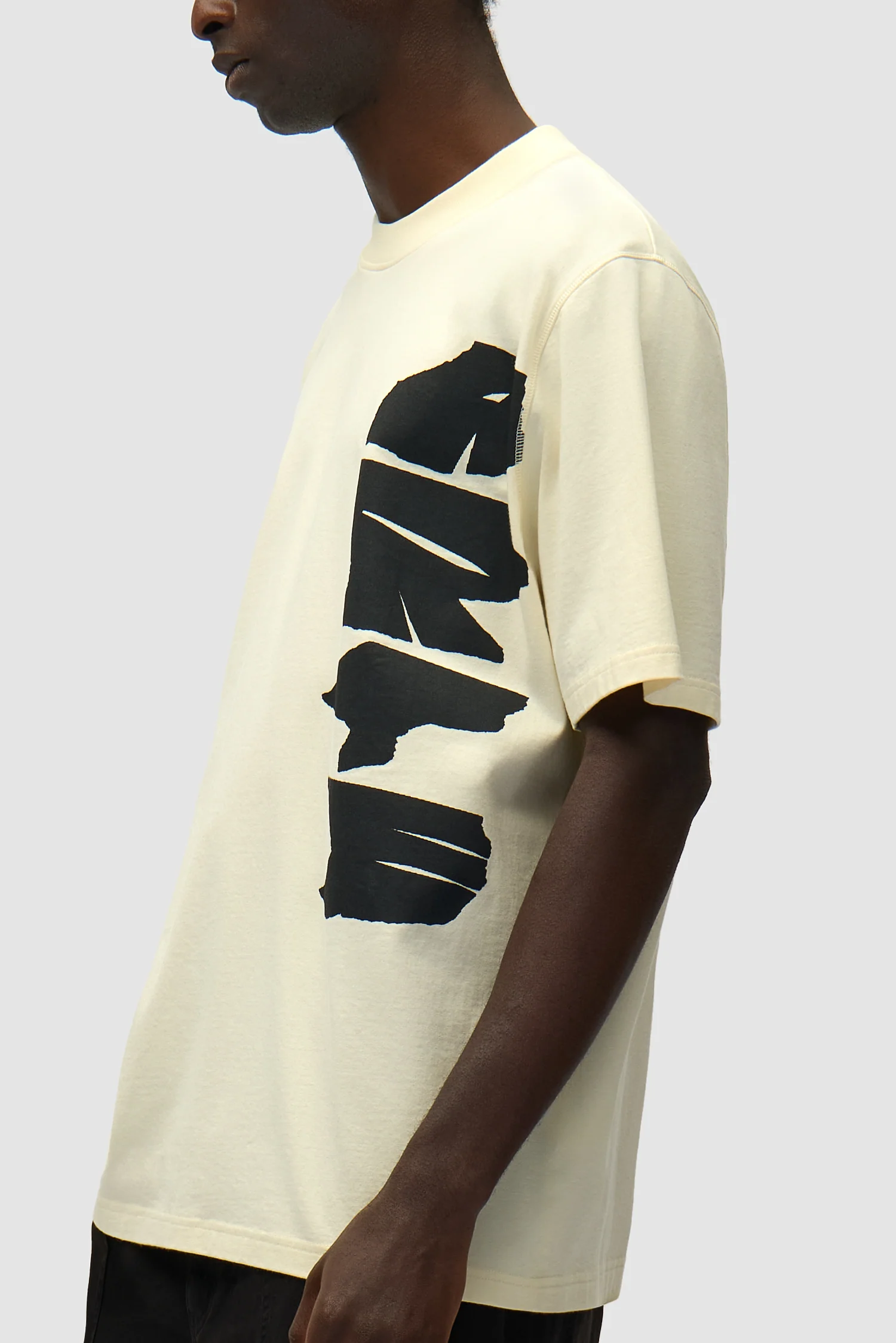 T-shirt avec logo sur le côté - Crème - Image 7