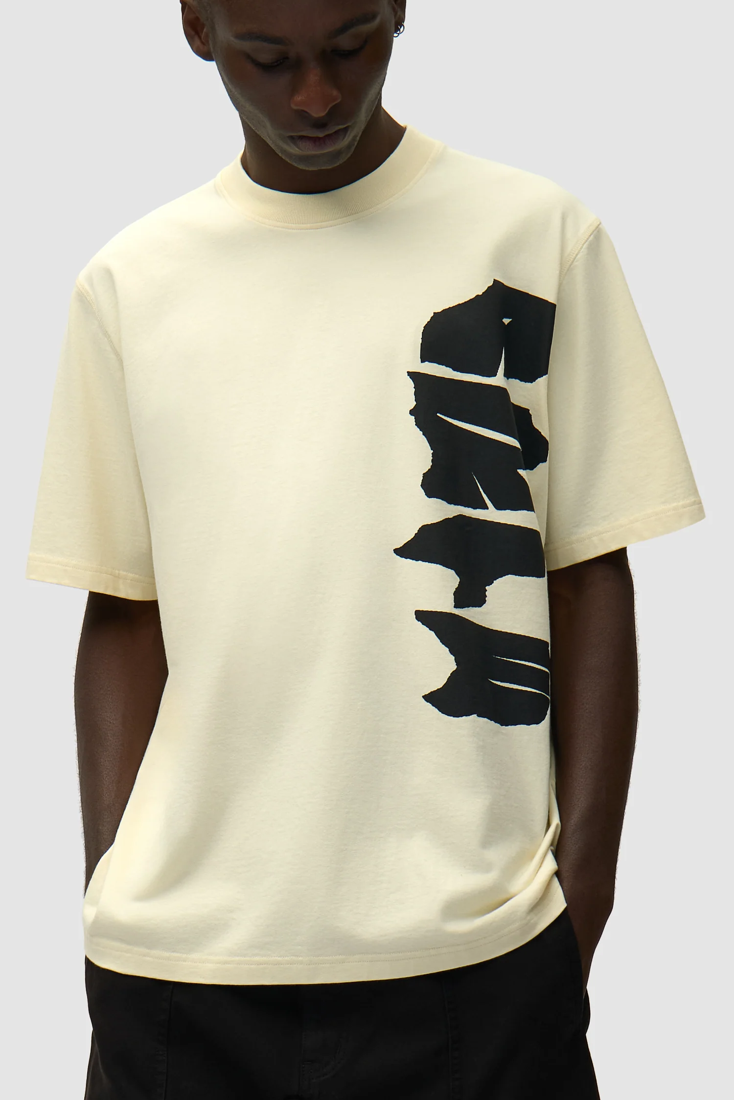 T-shirt avec logo sur le côté - Crème - Image 8