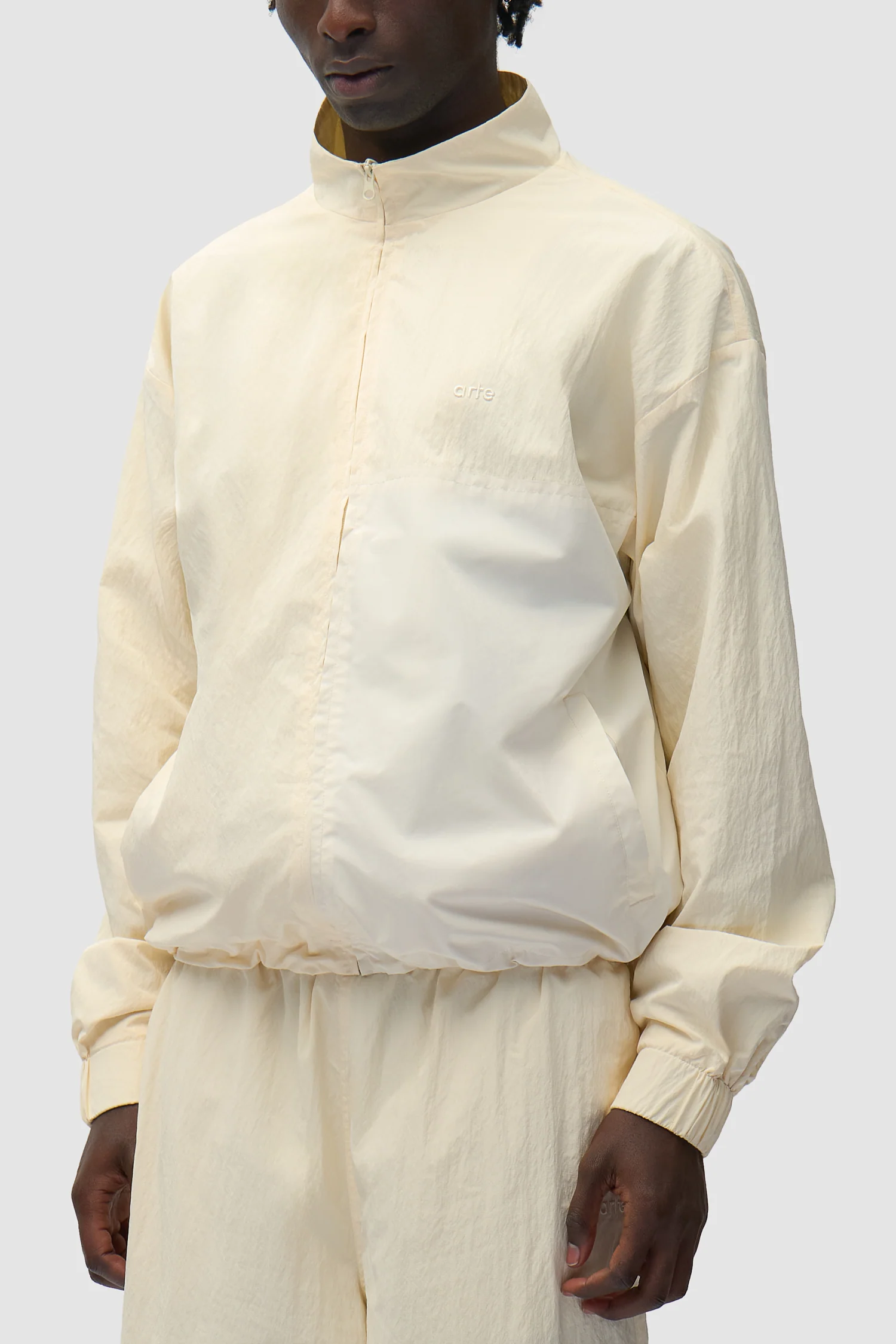 Veste de survêtement carrée - Crème - Image 7