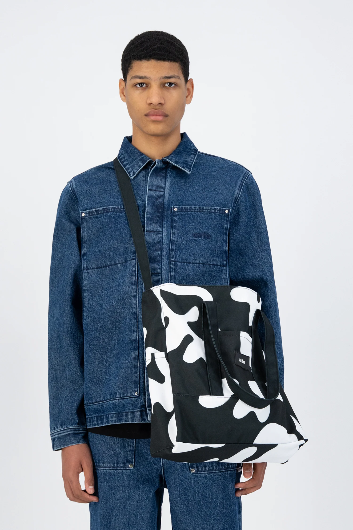 Taeuben Totebag - Noir/Blanc - Image 3