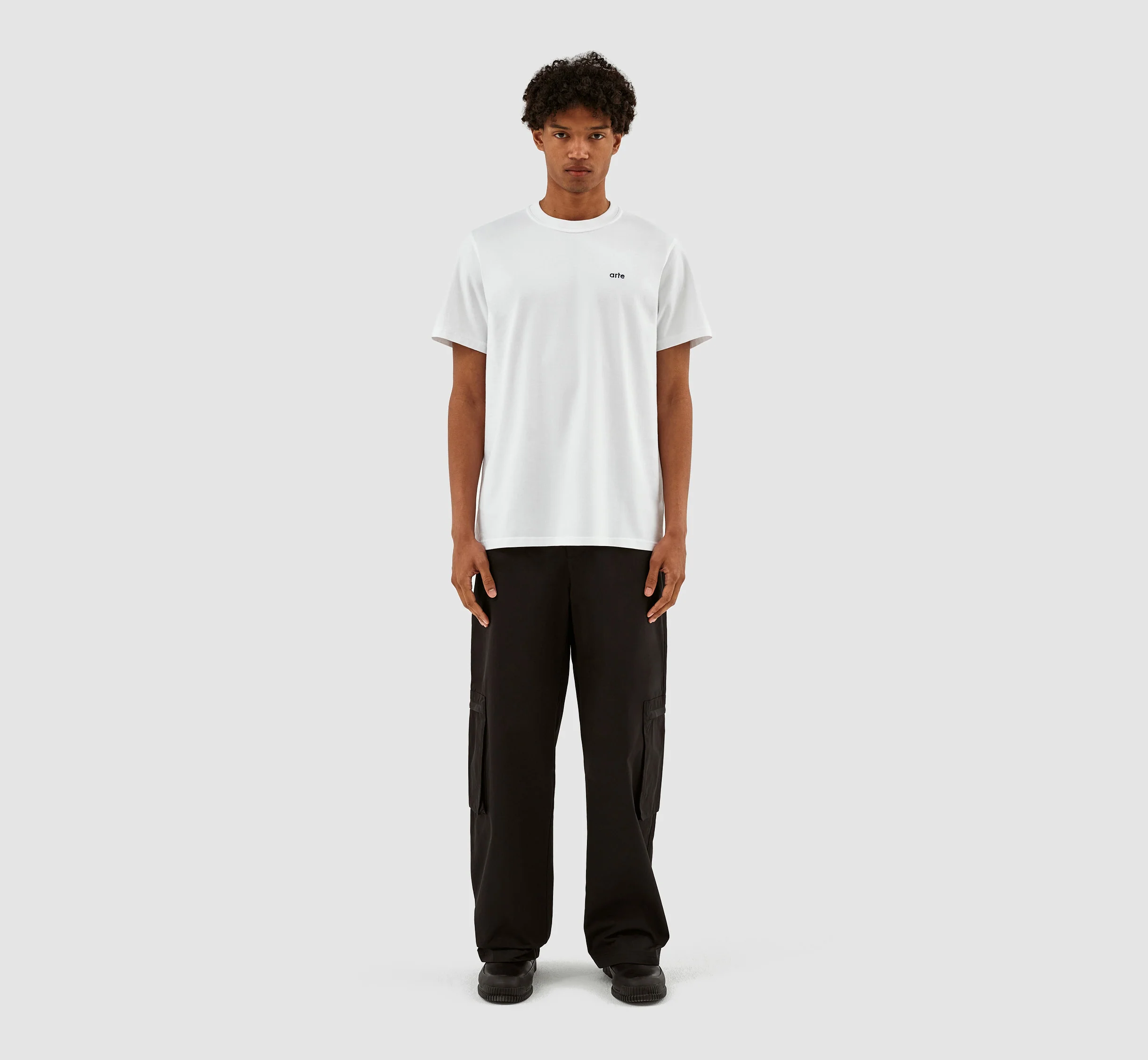 Taut Back Heart T-shirt - Blanc - Image 7