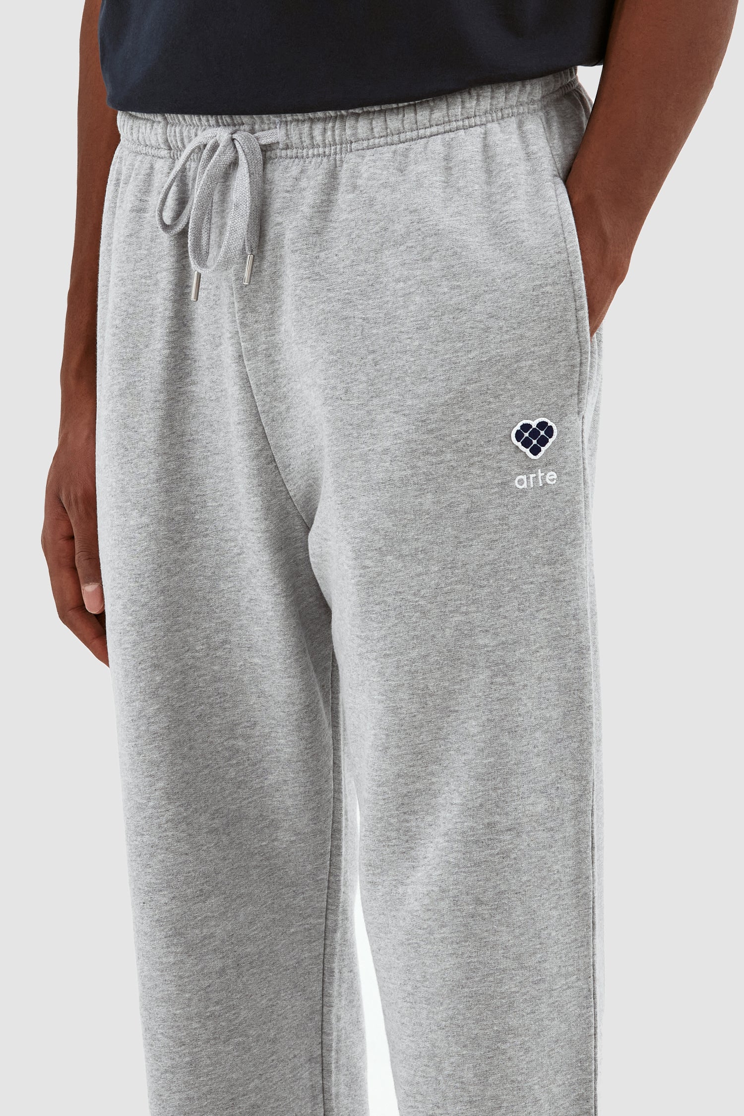 Pantalon Tristian Heart Patch - Gris - Image 3