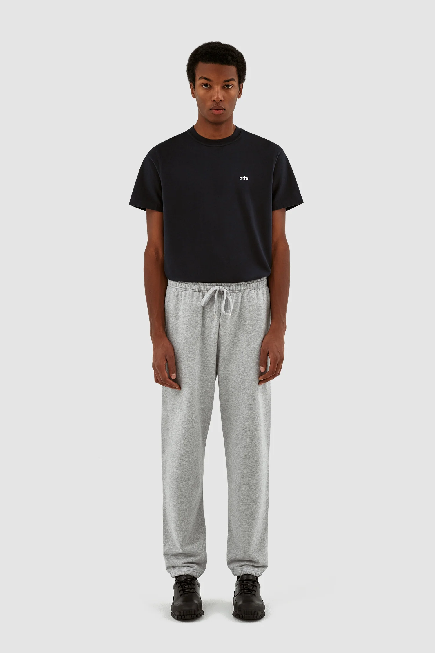 Pantalon Tristian Heart Patch - Gris - Image 4